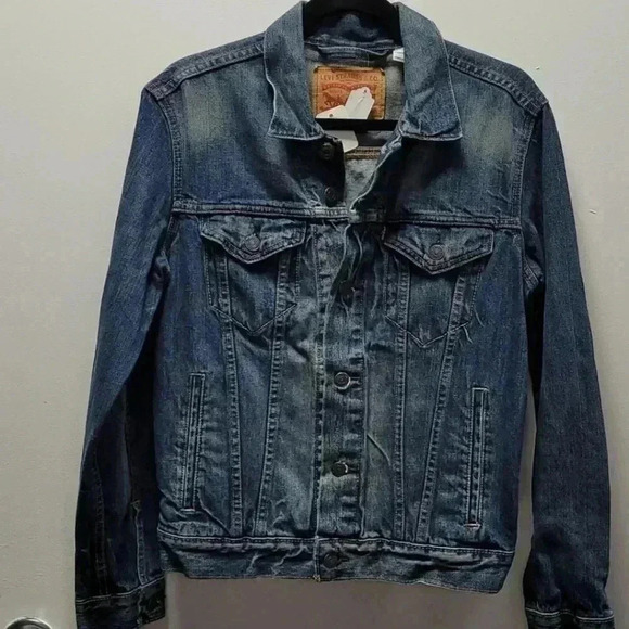 LEVI'S JEAN JACKET  SIZE SMALL - Picture 4 of 5